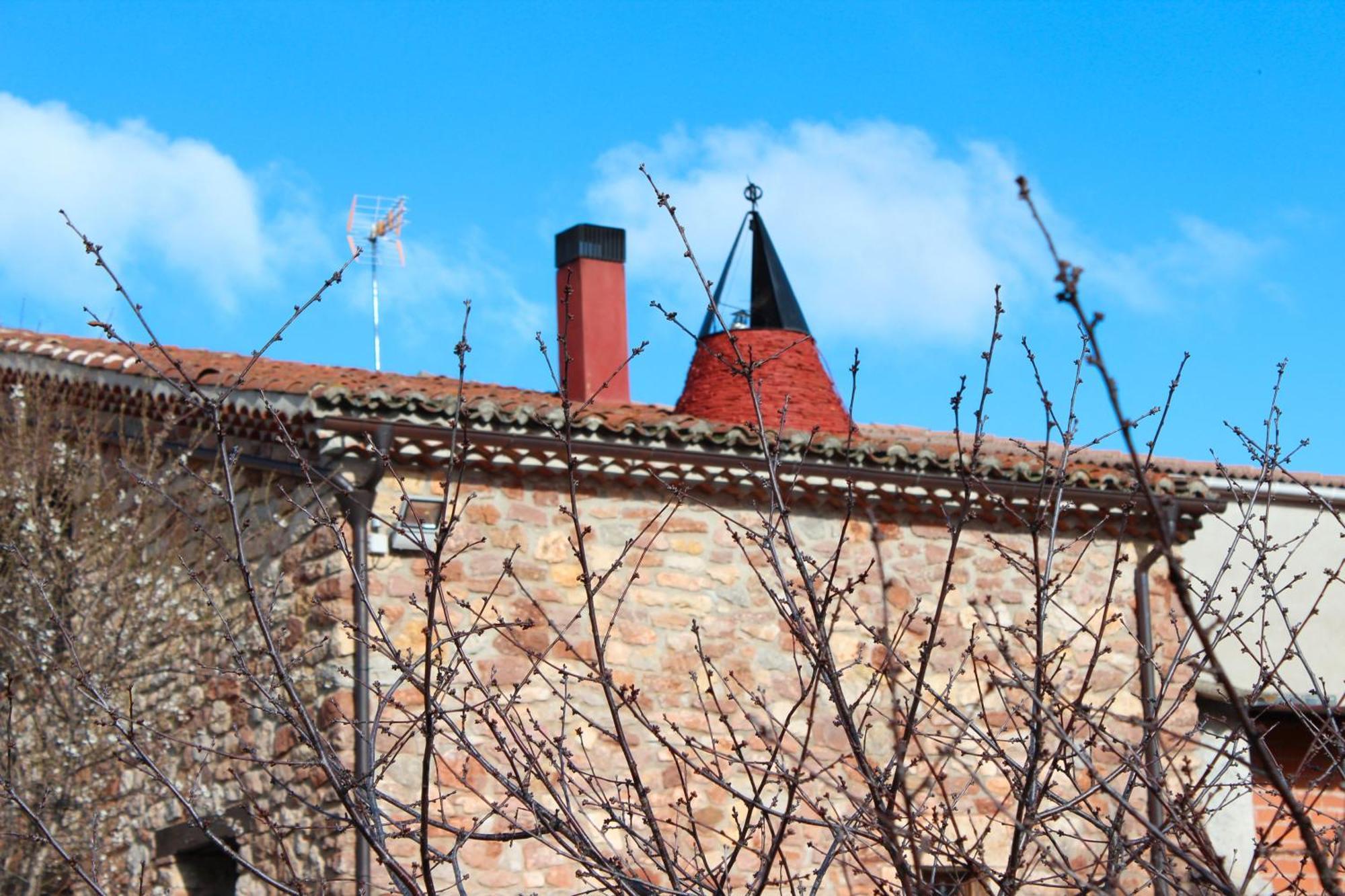 La Chimenea De Soria I Y I I Casa de hóspedes Espeja de San Marcelino Exterior foto