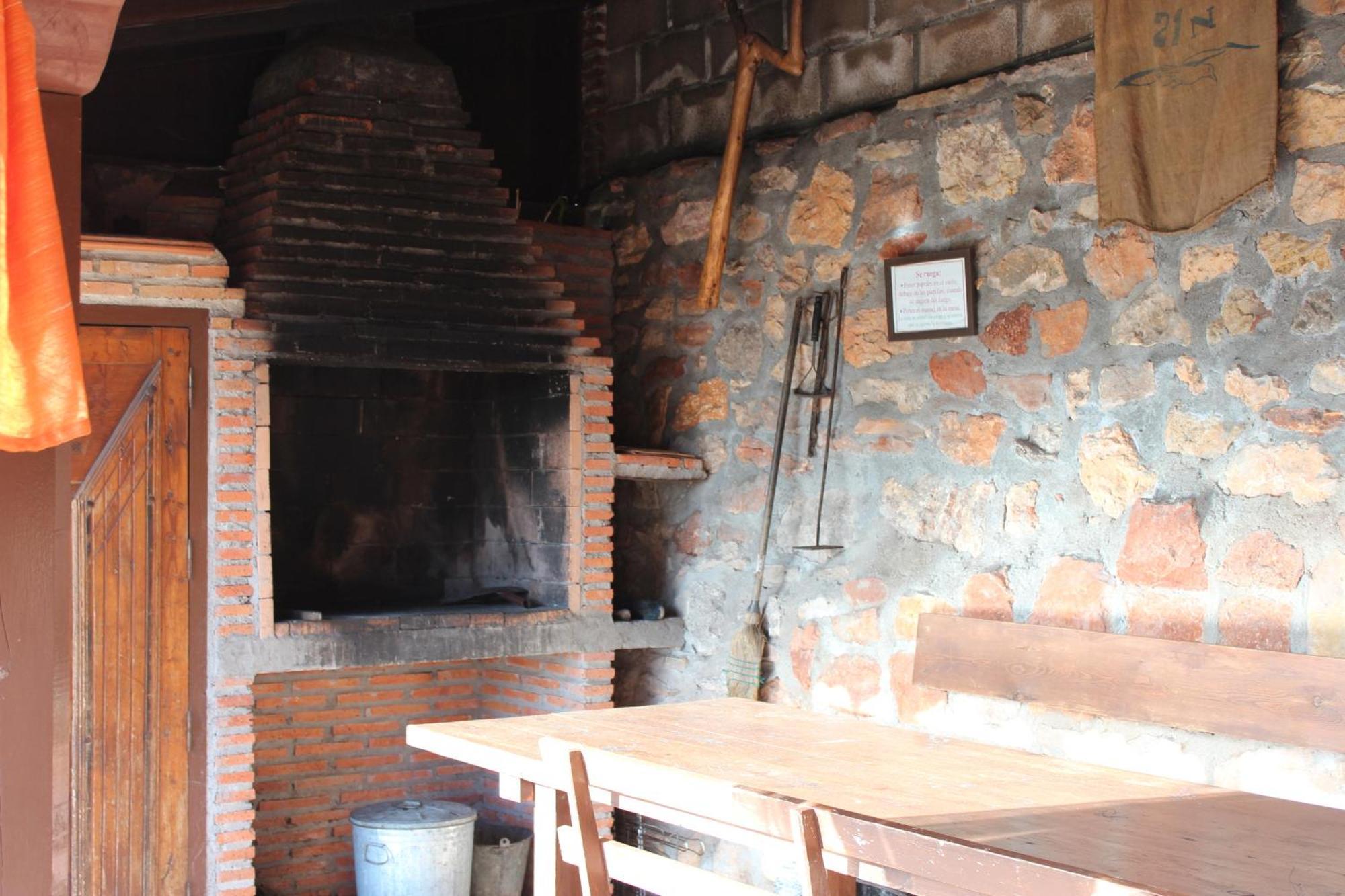 La Chimenea De Soria I Y I I Casa de hóspedes Espeja de San Marcelino Exterior foto